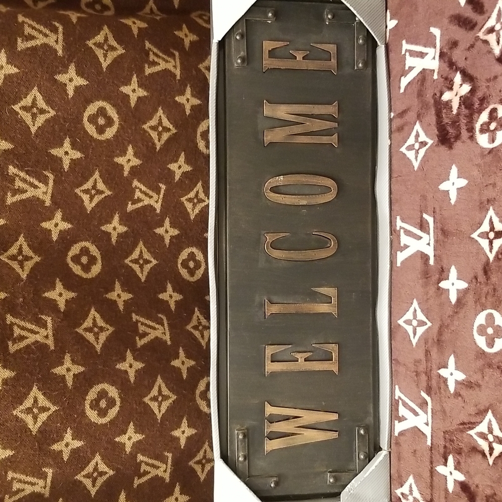 Rustic WELCOME Sign